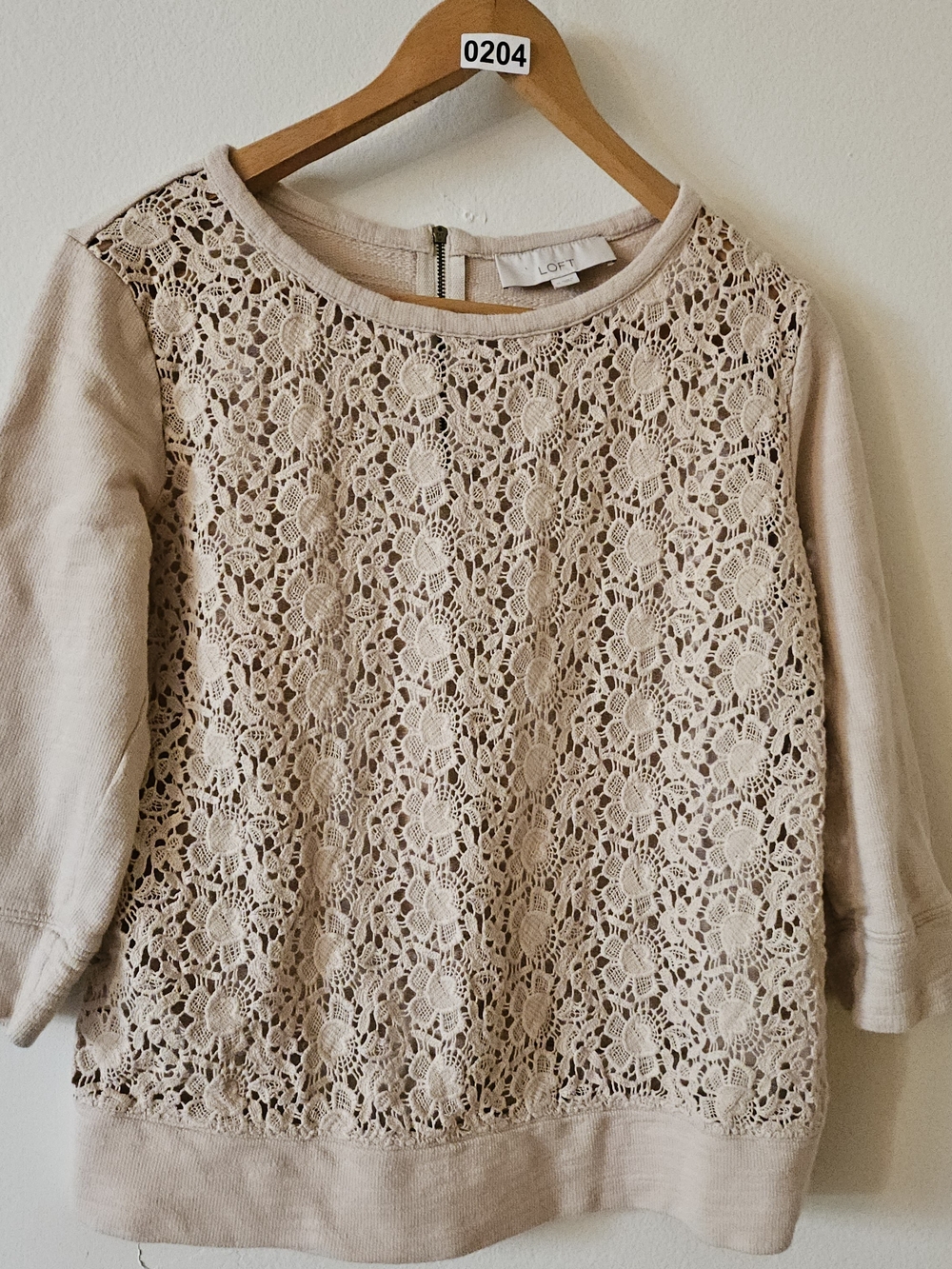 LOFT Women's Beige Crochet Lace Front Pullover Top 3/4 Sleeve 204